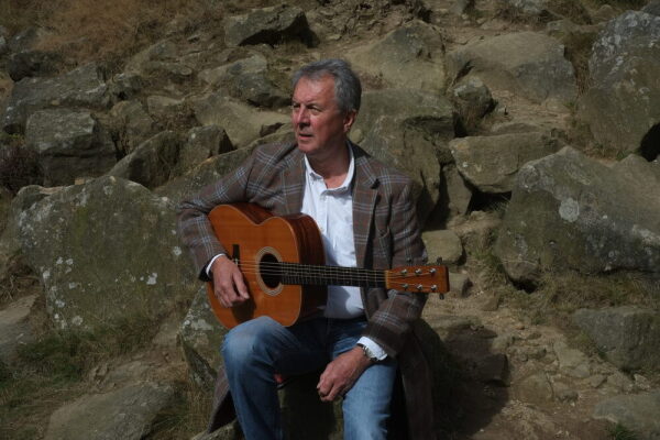 Folk Club - Chris Manners